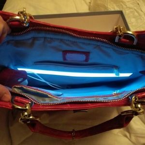 1 Hour Flash Sale Purse or Tote